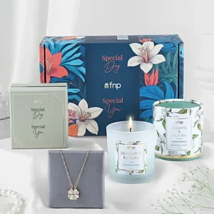 scented light & love gift set